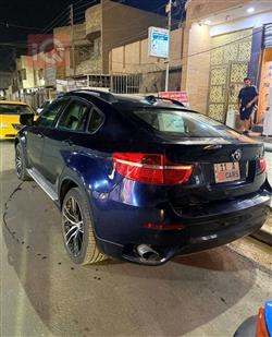 بی ئێم دەبڵیو X6